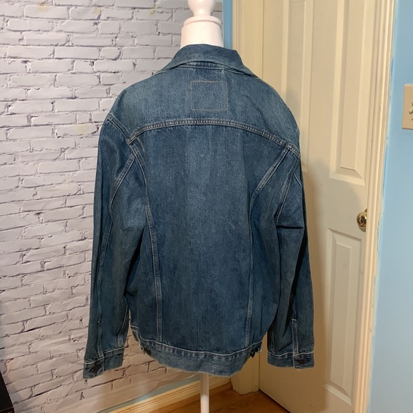 NWT Levis Premium Vintage Fit Trucker Jacket - Picture 4 of 10